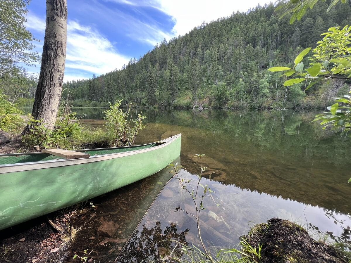 Lake and boat 2022-1